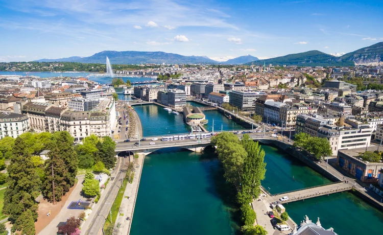 Vue aérienne de Genève – SAVOY SA